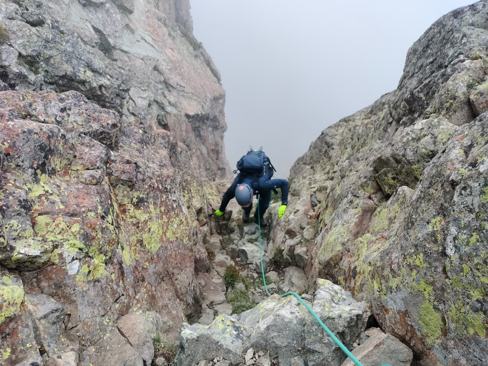 Travesía Petit Pic – Grand Pic du Midi d’Ossau por la arista Peyreget3