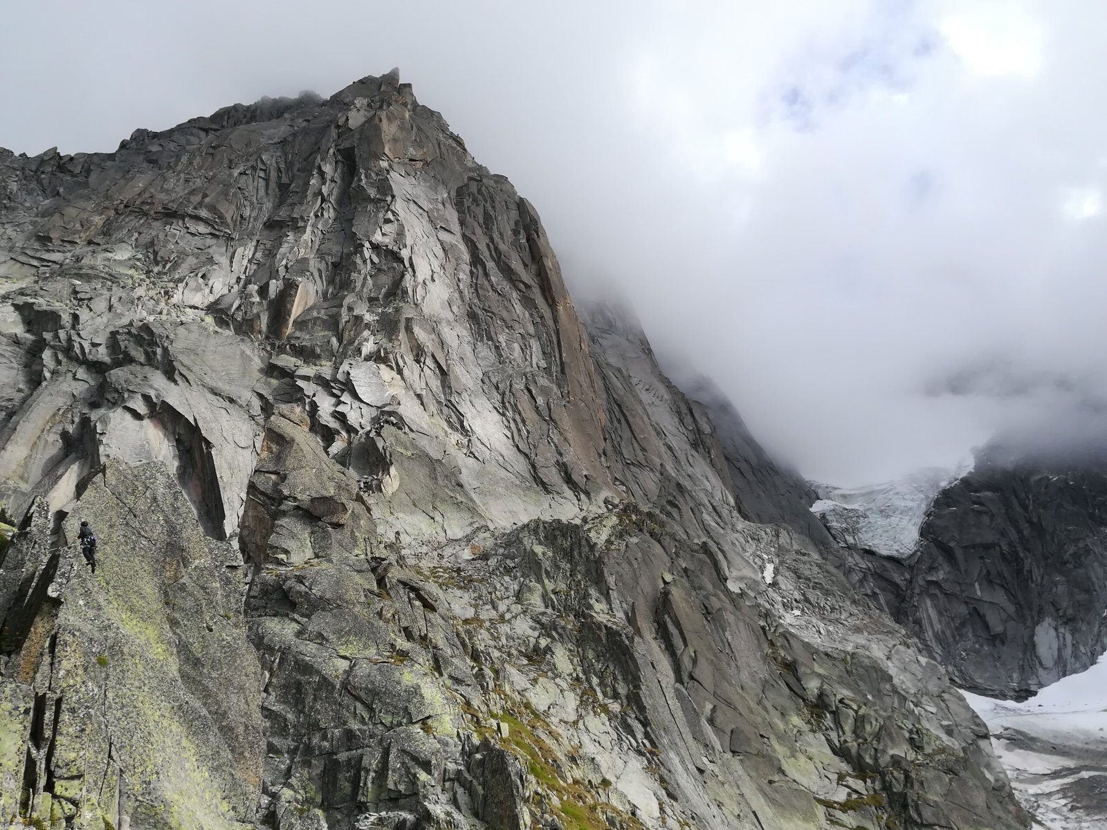 Escalada en chamonix alpes