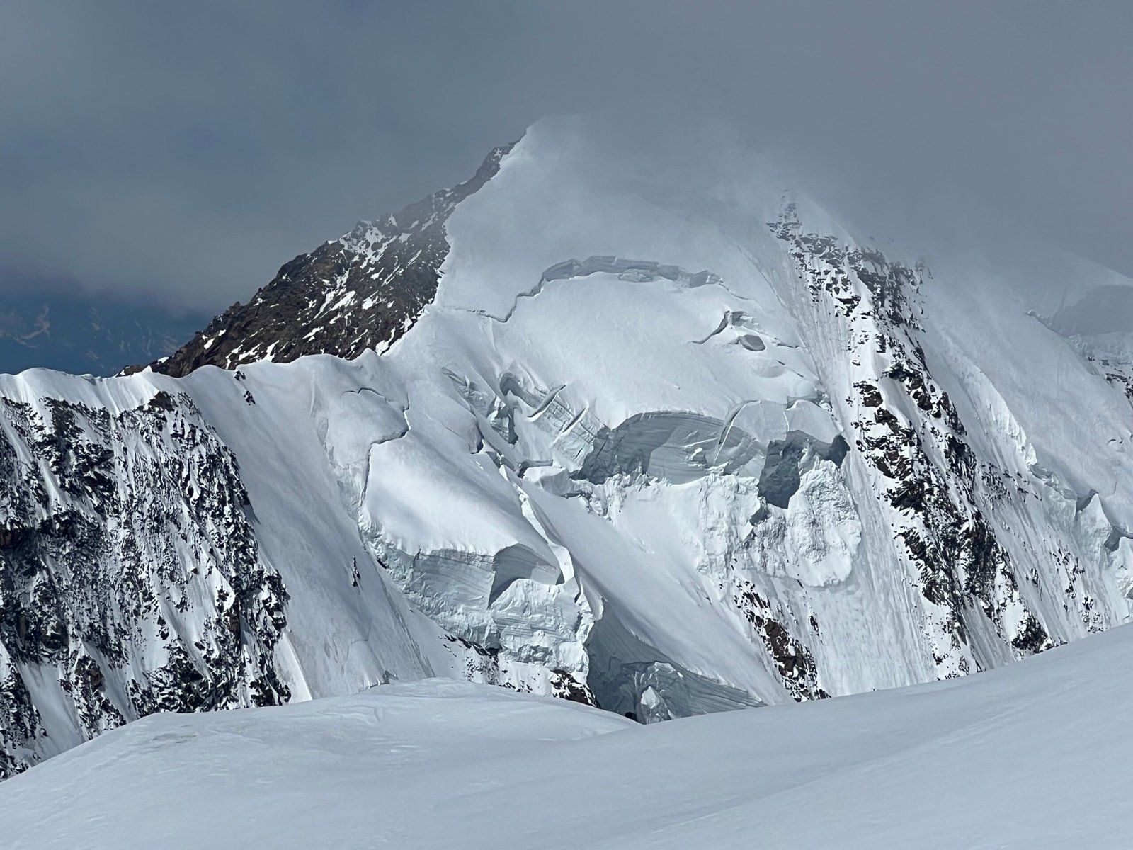 Alpes con guía de montaña